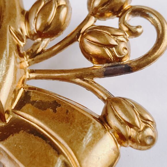 VTG 1940s Brooch Tulip Mid Century Ribbon Floral Scroll Gold Tone Pin - Picture 7 of 10